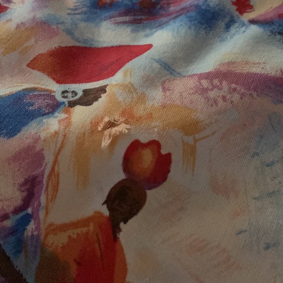 Gent Loved SCRUBS Top Beautiful Print - Picture 5 of 8